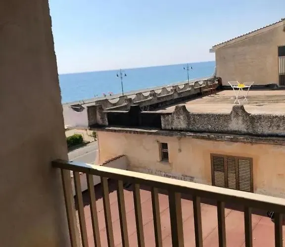 דירה Altamarea פאלרנה